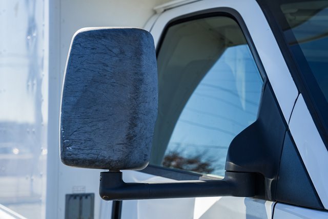 Used 2009 Chevrolet Express 3500 image 13