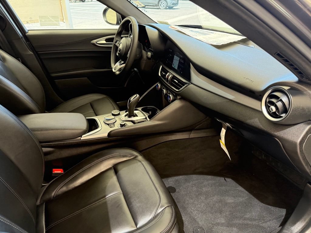 New 2026 Alfa Romeo Giulia w/ Driving Assist Package RWD image 10