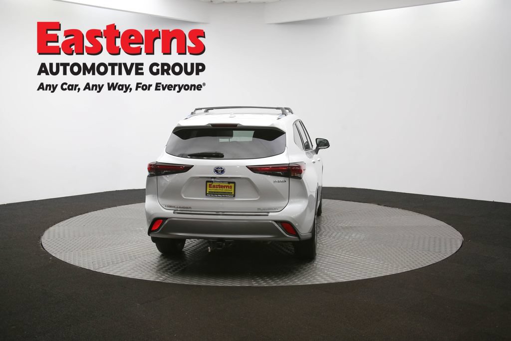 Used 2024 Toyota Highlander Platinum AWD/4WD image 44
