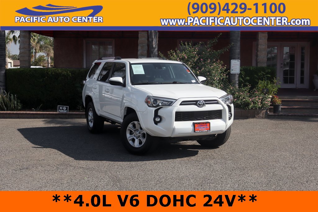 Used 2022 Toyota 4Runner SR5 image 1