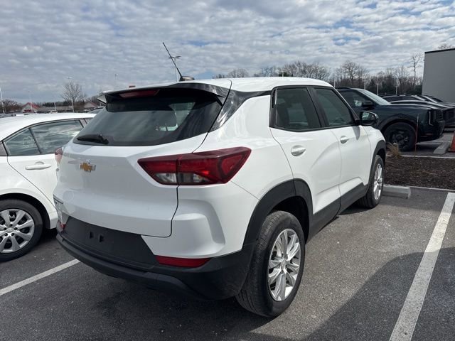 Used 2023 Chevrolet TrailBlazer LS image 3