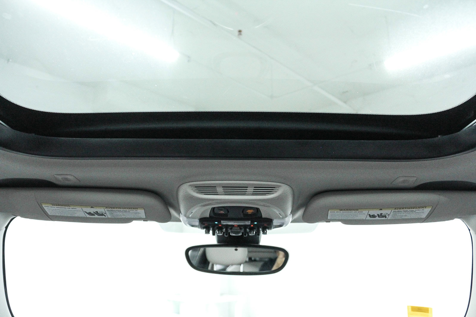 Certified 2023 MINI Cooper 4-Door Hardtop w/ Signature Upholstery Package FWD image 12