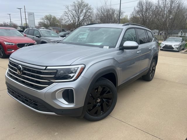 New 2026 Volkswagen Atlas SE AWD/4WD image 3