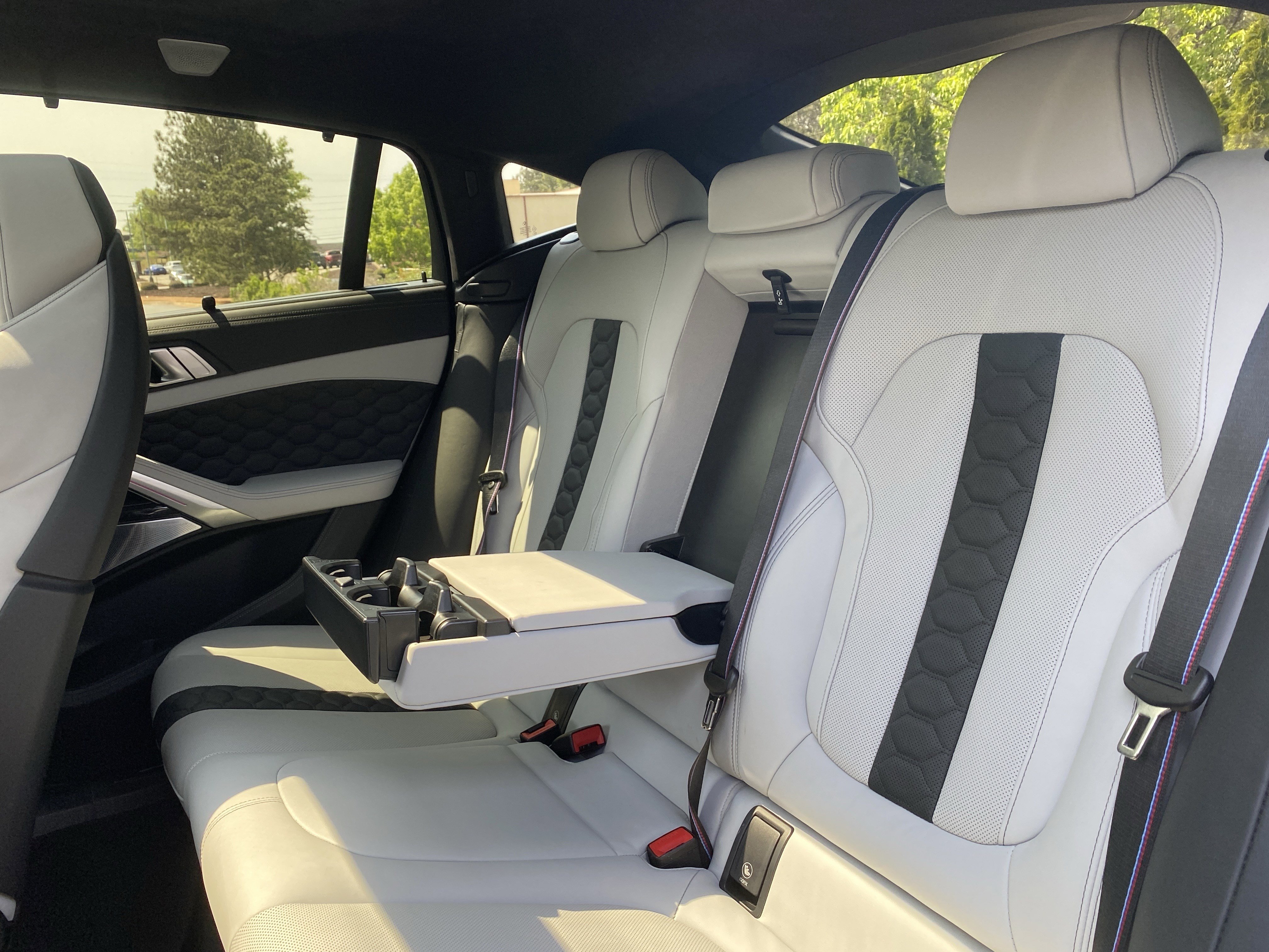 Used 2025 BMW X6 M Competition w/ Executive Package image 10