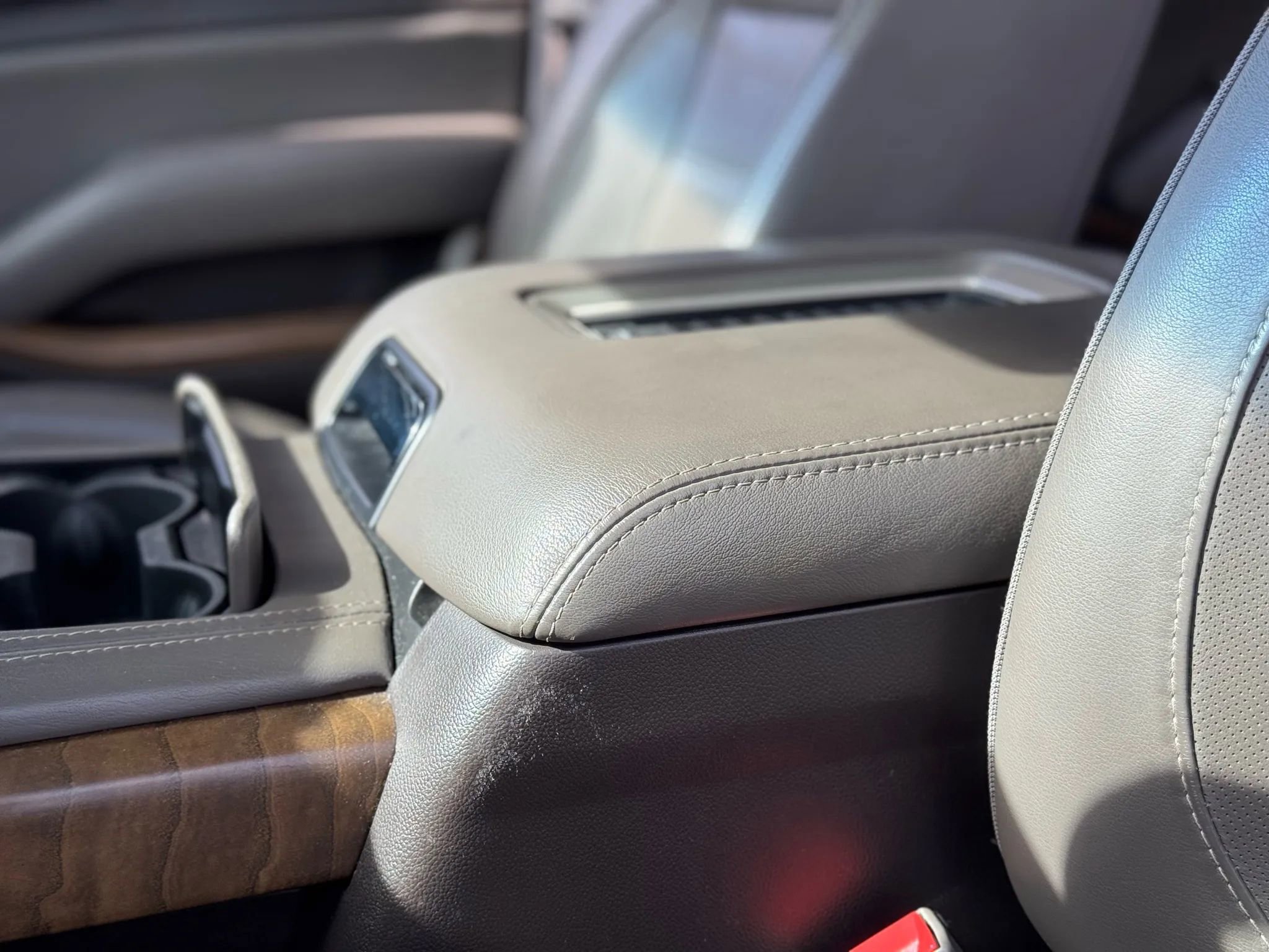 Used 2019 GMC Yukon XL Denali w/ Denali Ultimate Package image 26