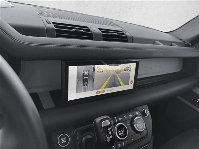 Used 2024 Land Rover Defender 110 X-Dynamic SE image 15