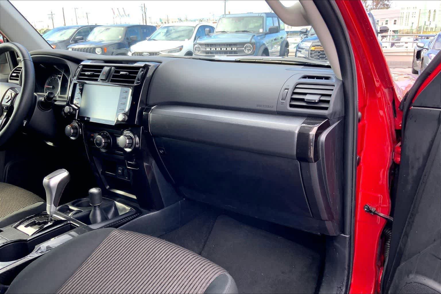 Used 2024 Toyota 4Runner TRD Off-Road AWD/4WD image 23