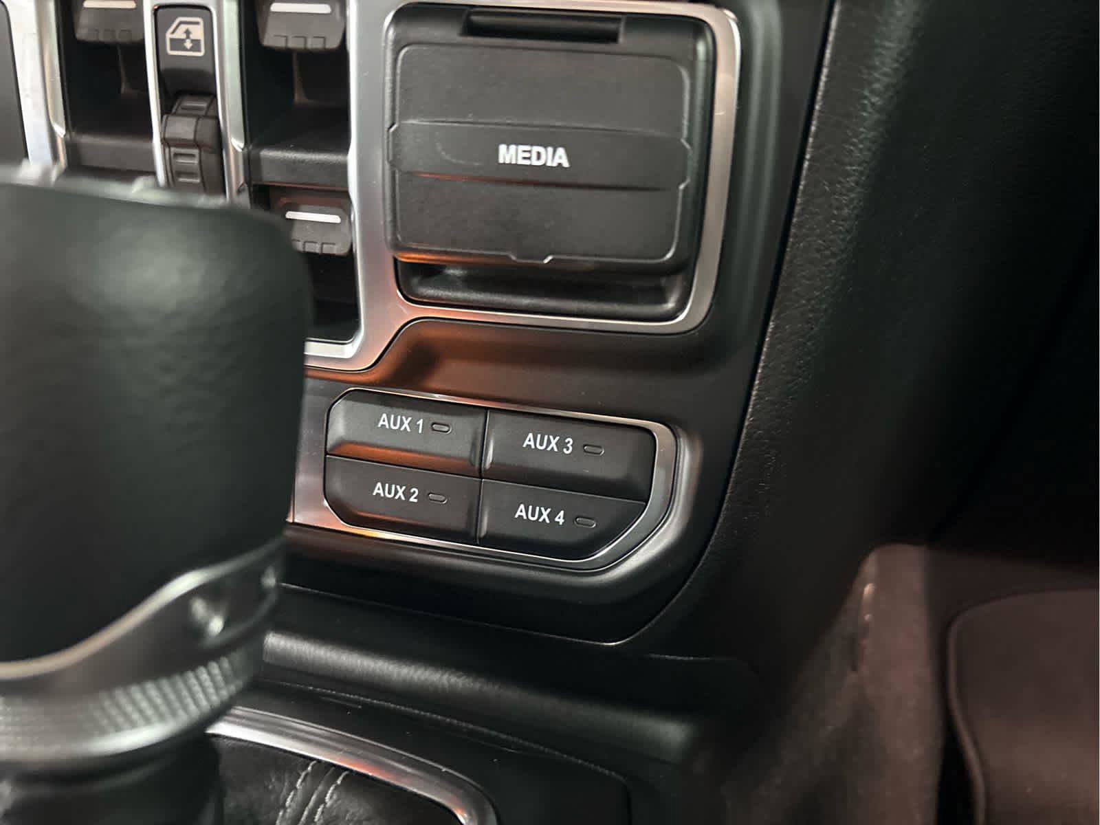New 2026 Jeep Gladiator Mojave image 18