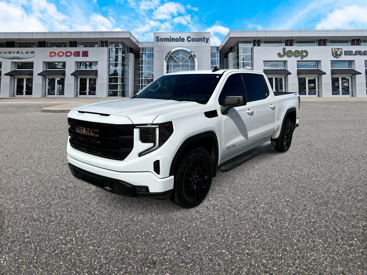 Used 2023 GMC Sierra 1500 Elevation