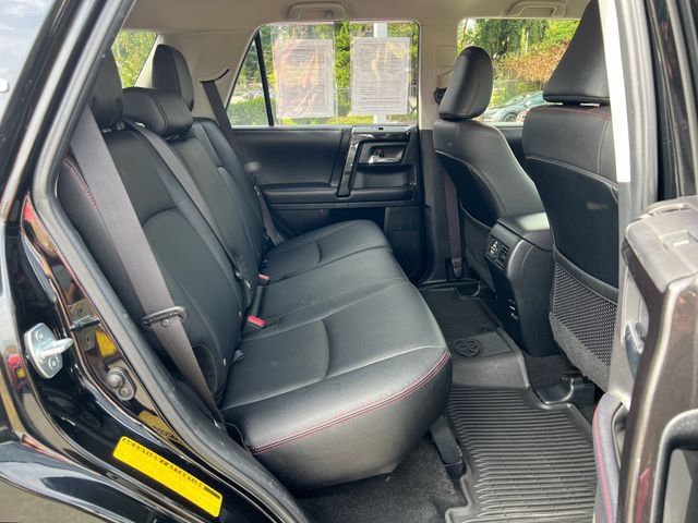 Used 2019 Toyota 4Runner TRD Off-Road Premium AWD/4WD image 10