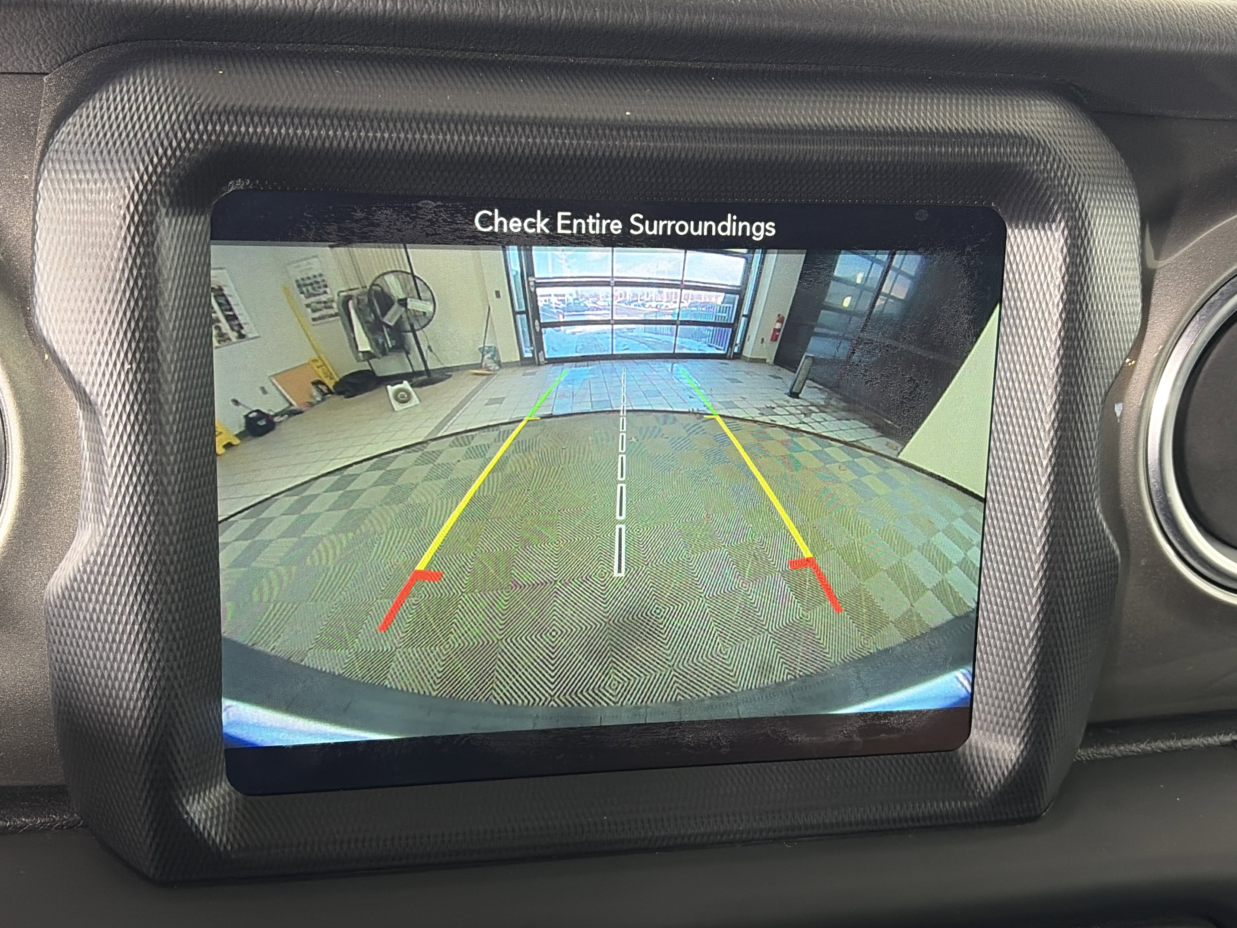 Used 2019 Jeep Wrangler Unlimited Sahara image 22