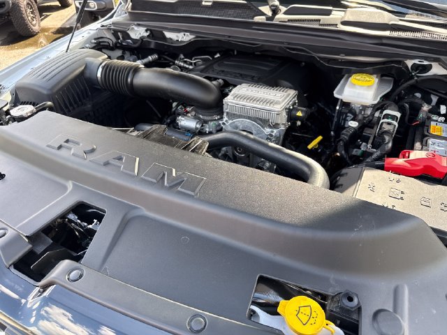 New 2026 RAM 1500 Laramie w/ Night Edition AWD/4WD image 15