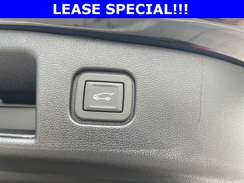 New 2024 Chevrolet Blazer EV RS image 11