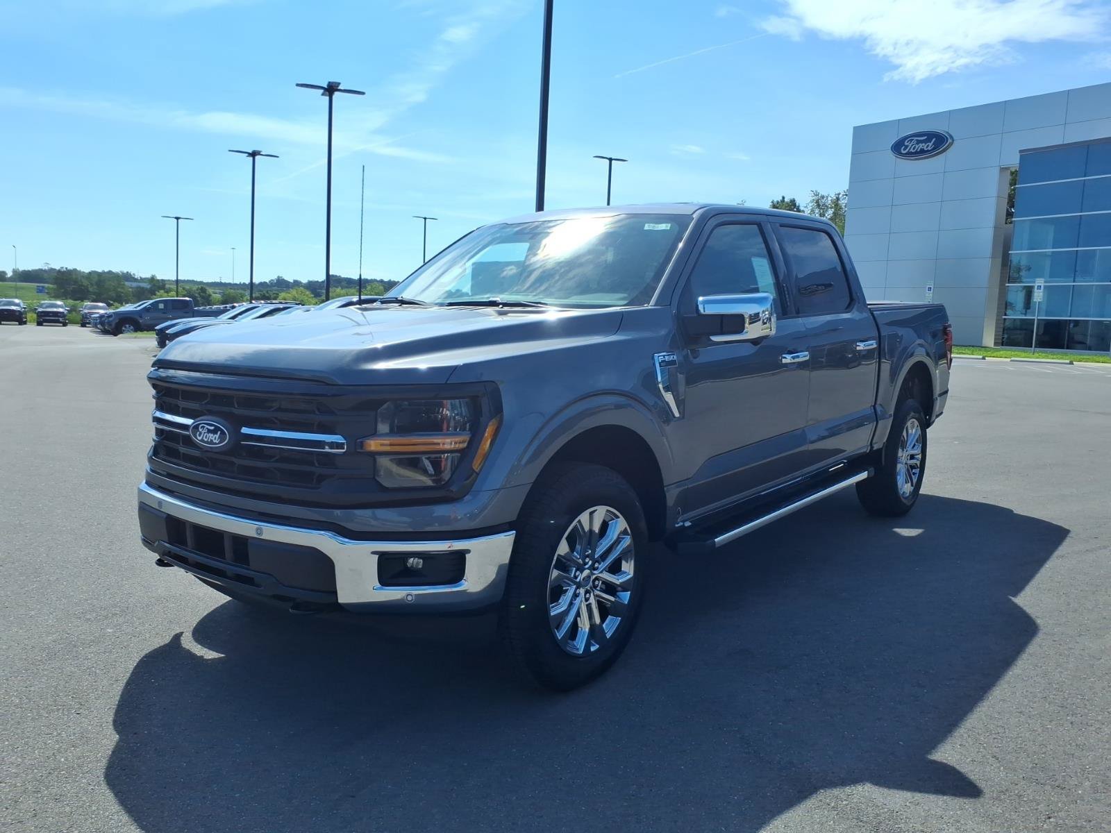 New 2026 Ford F150 XLT w/ Equipment Group 302A MID AWD/4WD image 7