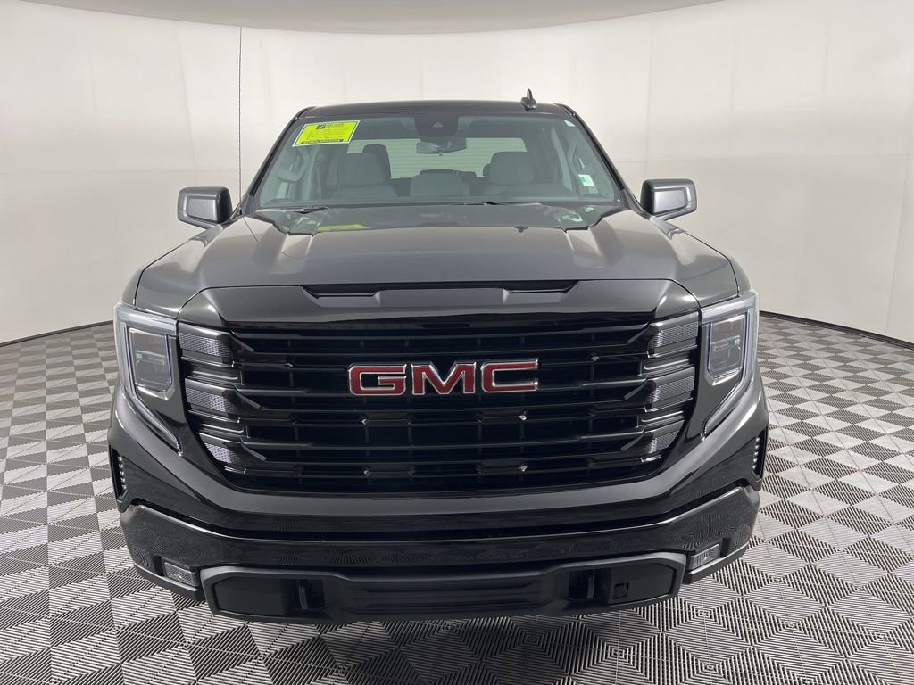 Used 2024 GMC Sierra 1500 Elevation image 2