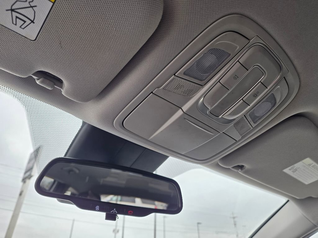 Used 2019 Hyundai Santa Fe SEL image 20