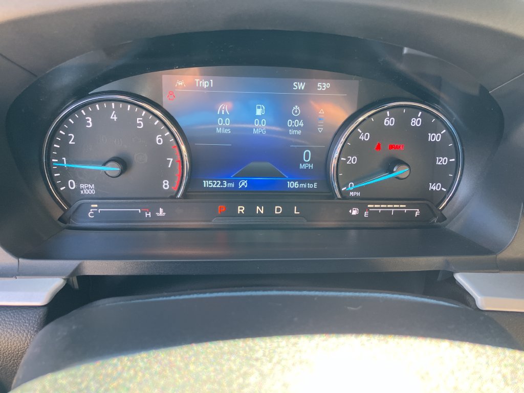 Used 2024 Ford Explorer XLT w/ Equipment Group 202A AWD/4WD image 11