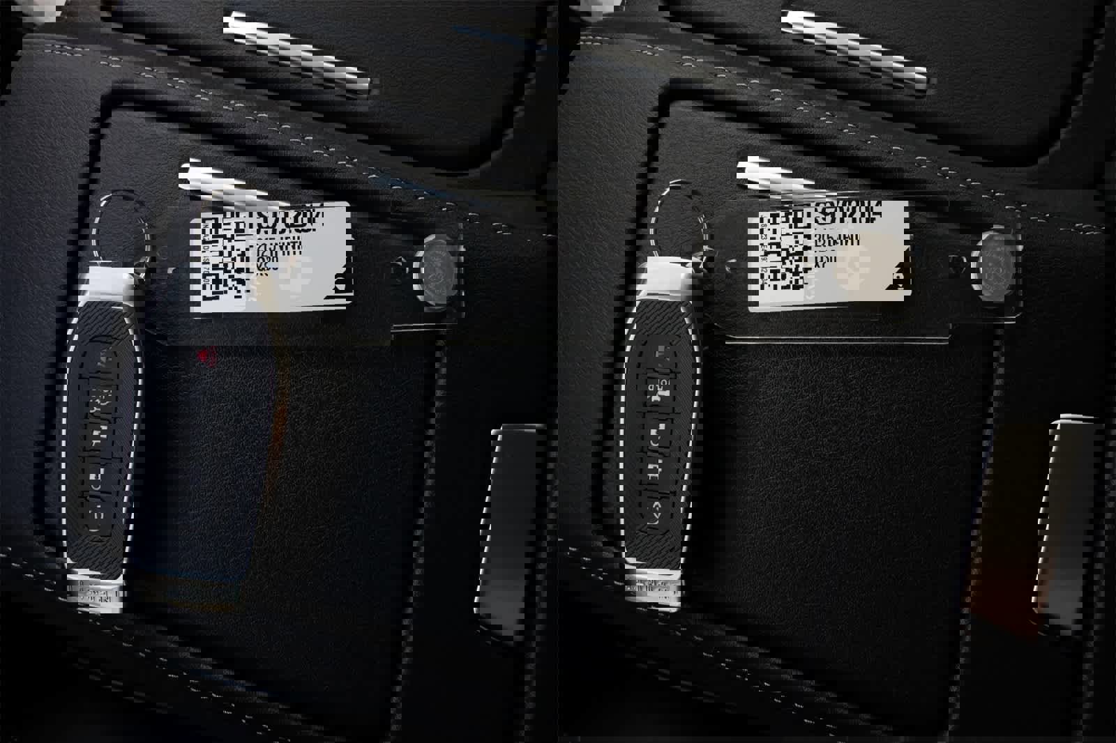 New 2025 INFINITI QX80 Sensory image 28