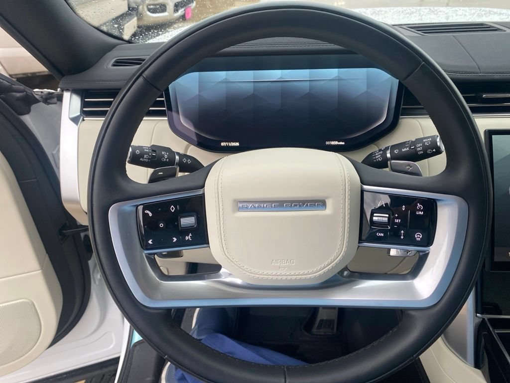 Used 2025 Land Rover Range Rover Long Wheelbase SE AWD/4WD image 21