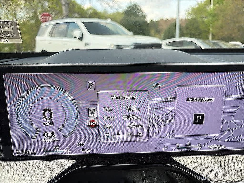 Certified 2025 Genesis GV80 3.5T Prestige image 14