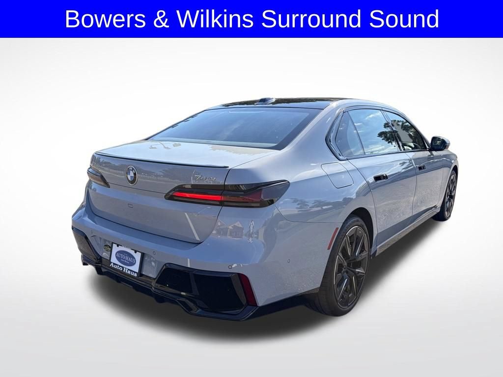 Used 2024 BMW 740i RWD image 10