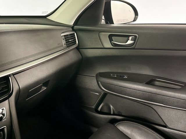 Used 2020 Kia Optima Premium image 40