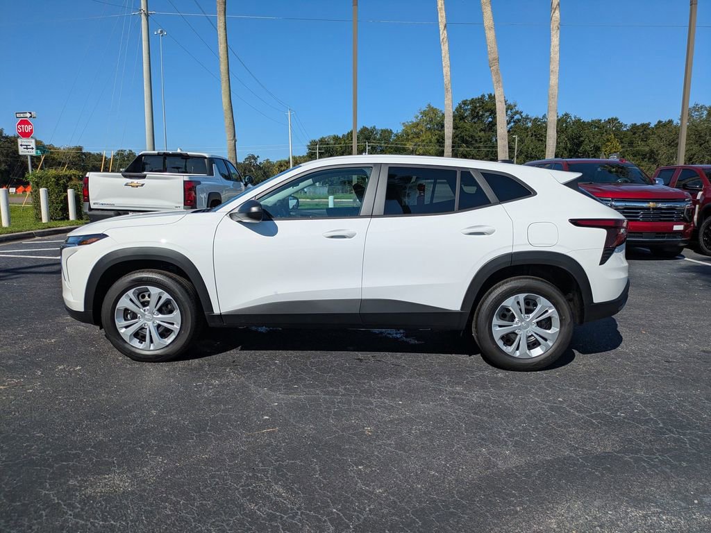 New 2026 Chevrolet Trax LS w/ Driver Confidence Package image 7