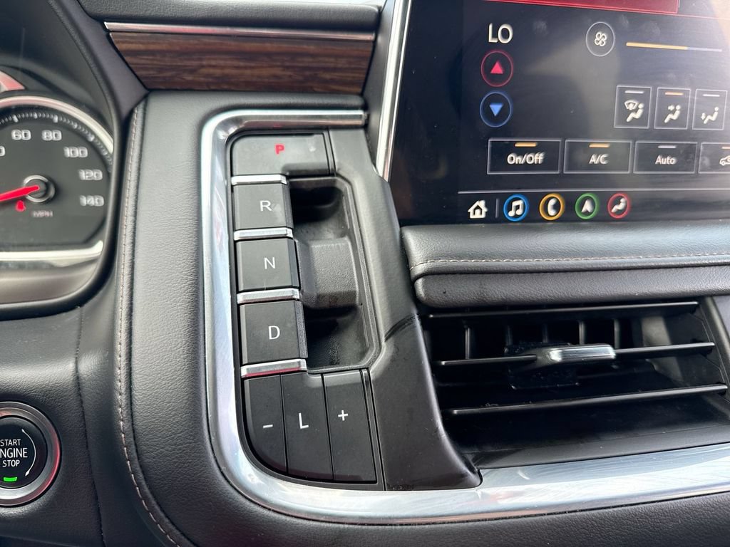 Used 2021 Chevrolet Tahoe High Country w/ Premium Package AWD/4WD image 20