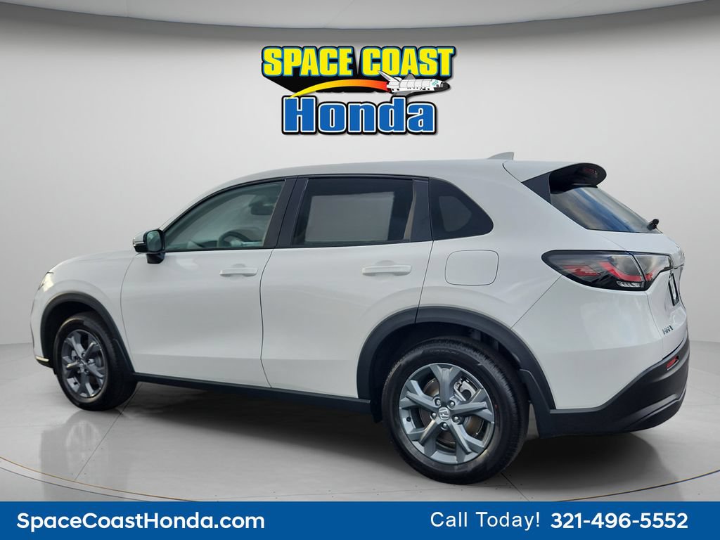 New 2026 Honda HR-V LX image 5