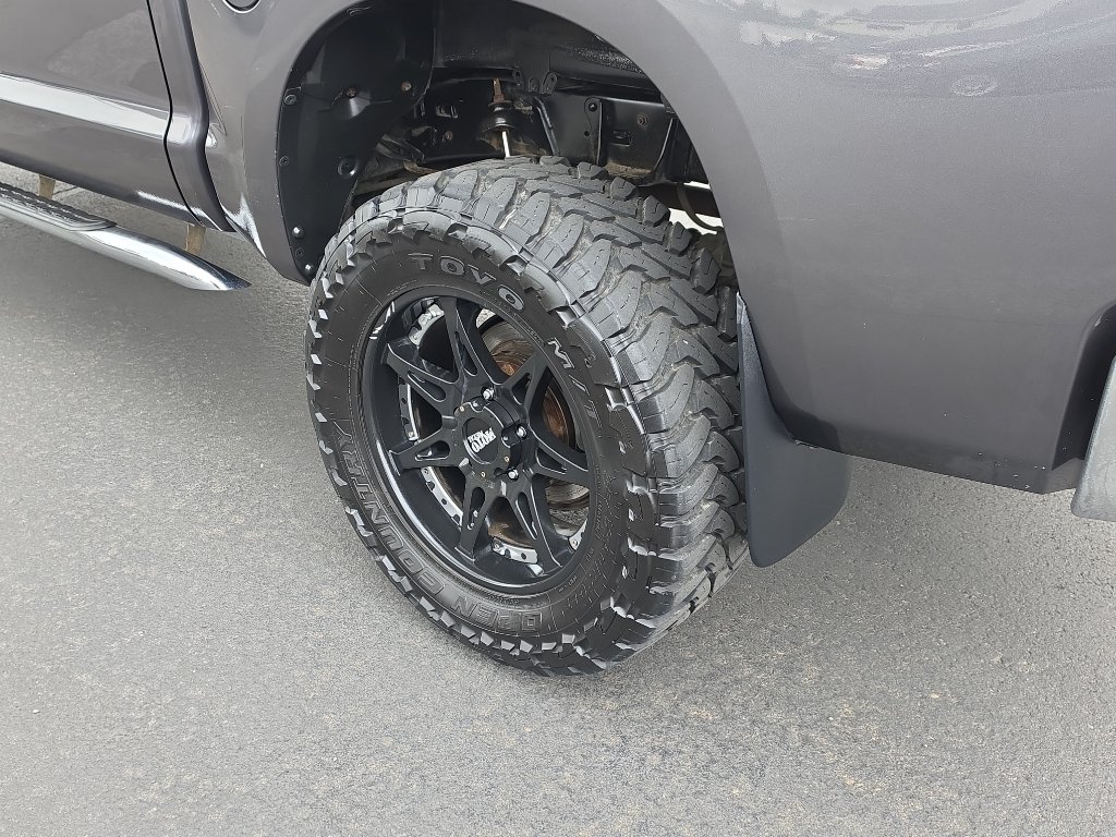 Used 2012 Toyota Tundra 4x4 CrewMax w/ TRD Off-Road Pkg image 10