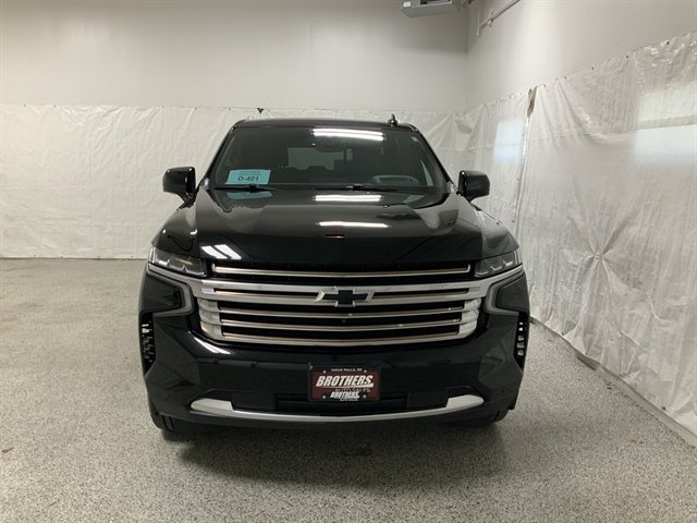 Used 2022 Chevrolet Suburban High Country w/ Max Trailering Package AWD/4WD image 5
