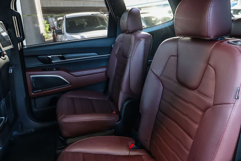 Used 2023 Kia Telluride SX Prestige AWD/4WD image 22