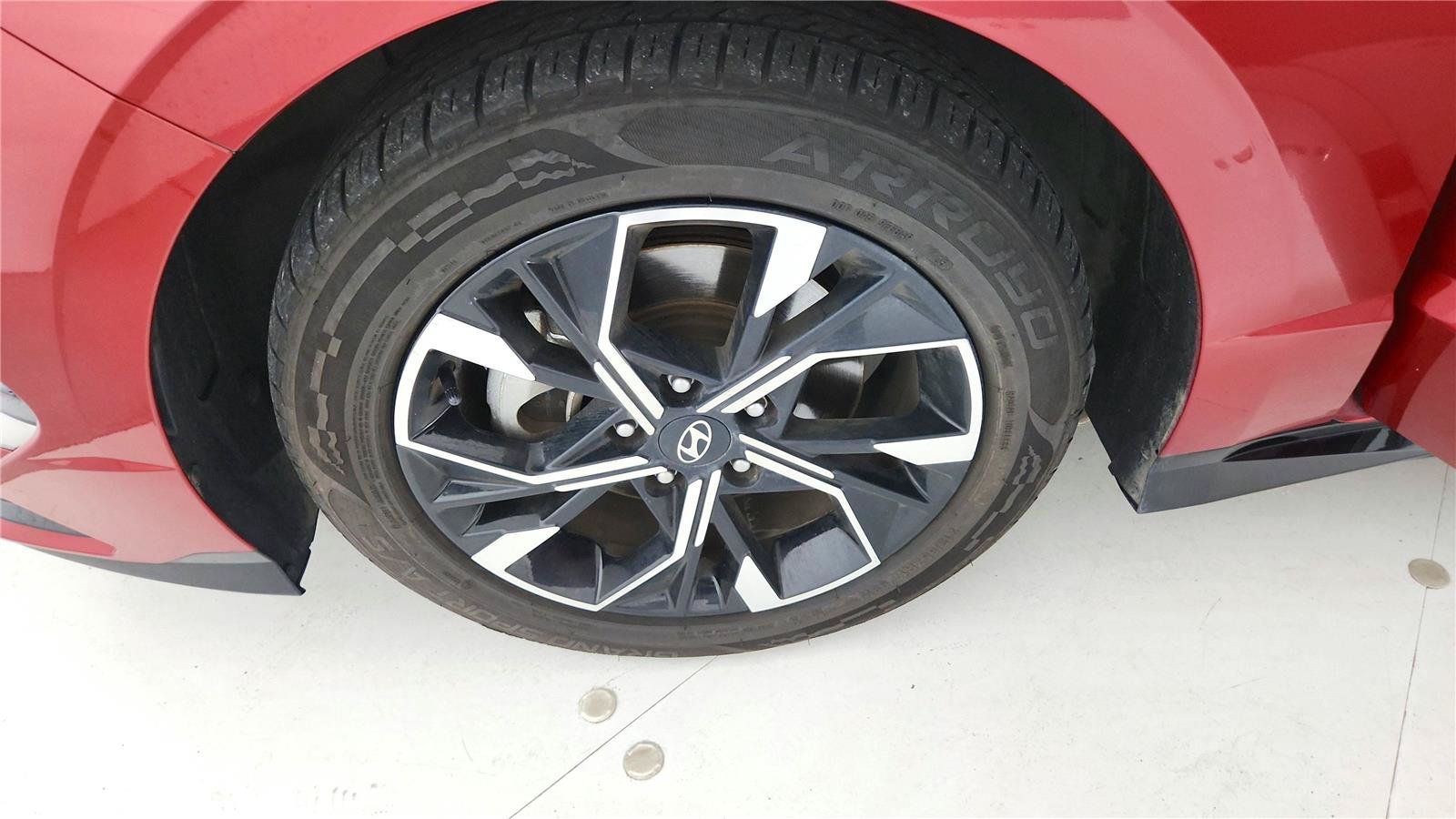 Used 2025 Hyundai Sonata SEL FWD image 28