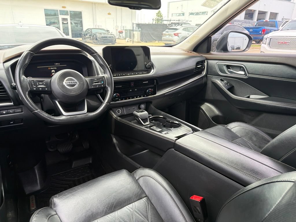 Used 2021 Nissan Rogue Platinum FWD image 9