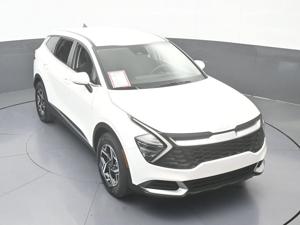 Used 2025 Kia Sportage LX FWD image 48