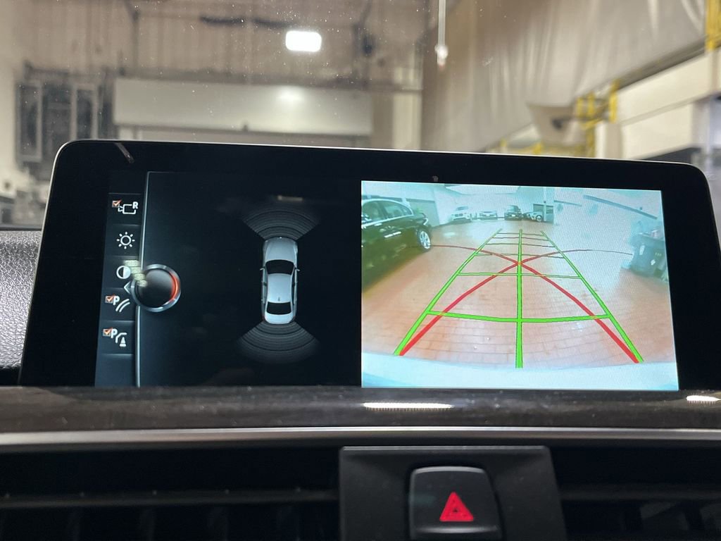 Used 2017 BMW 330i xDrive Sedan image 17