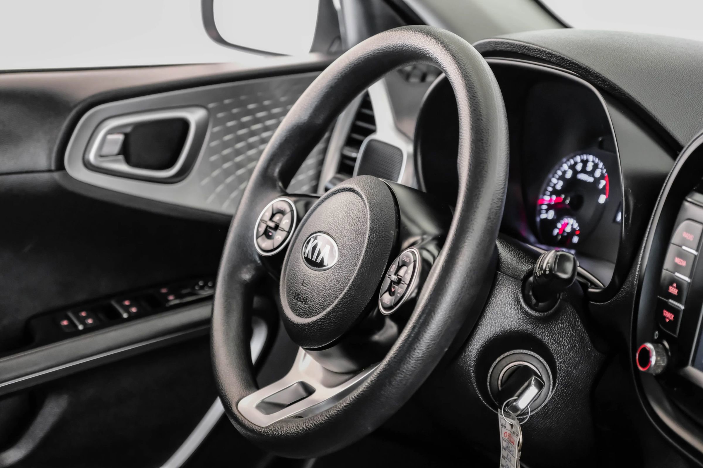 Used 2020 Kia Soul LX image 16