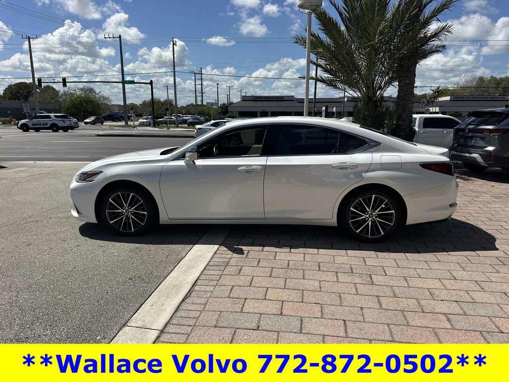 Used 2022 Lexus ES 350 w/ Premium Package FWD image 11