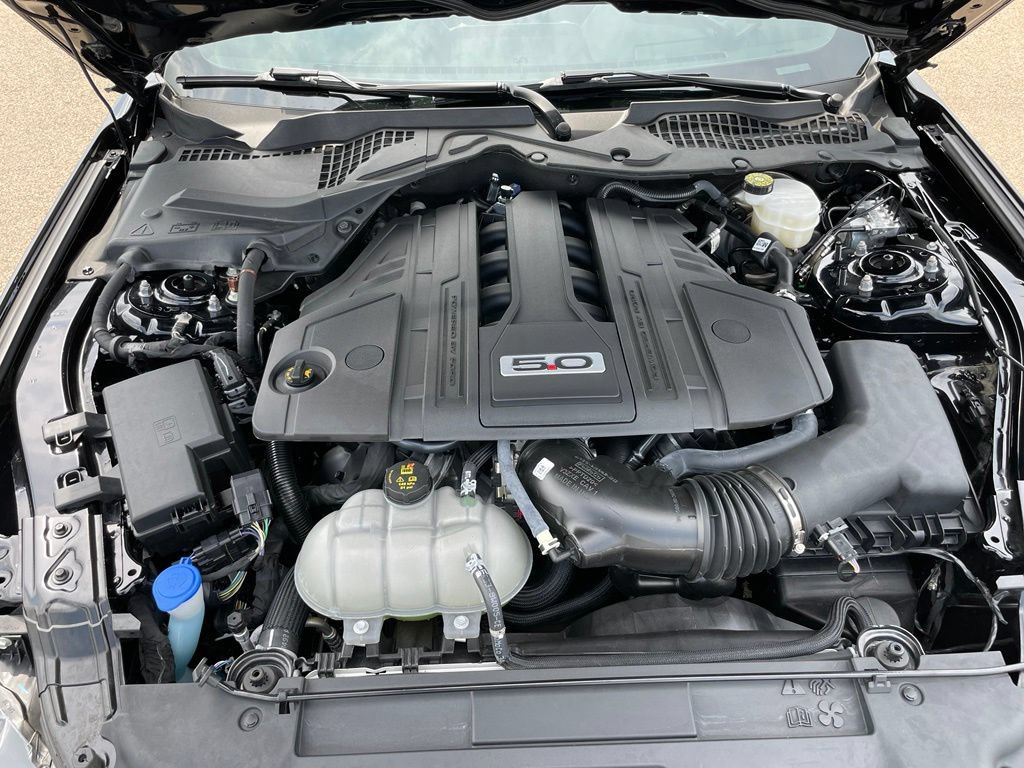 Used 2023 Ford Mustang GT Premium w/ Equipment Group 401A RWD image 33