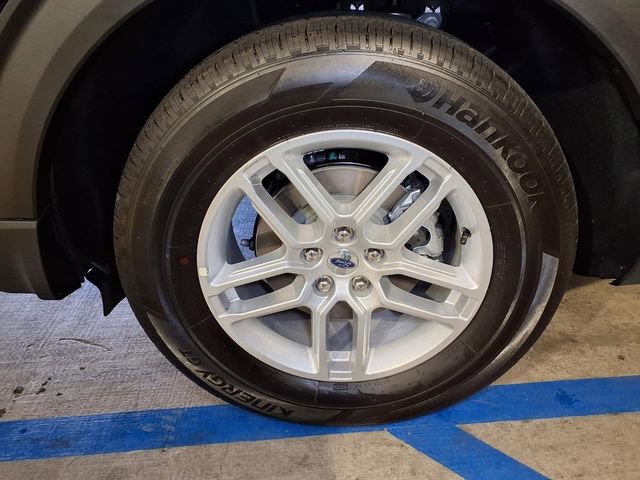 Used 2026 Ford Explorer Active w/ Active Comfort Package RWD image 23