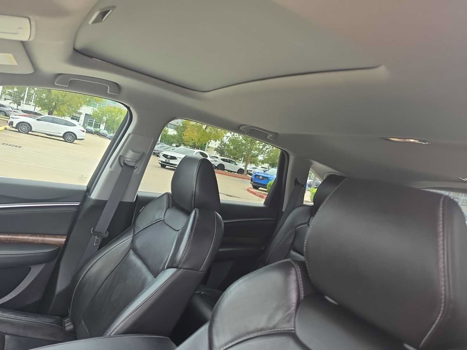 Used 2020 Acura MDX w/ Technology Package FWD image 8