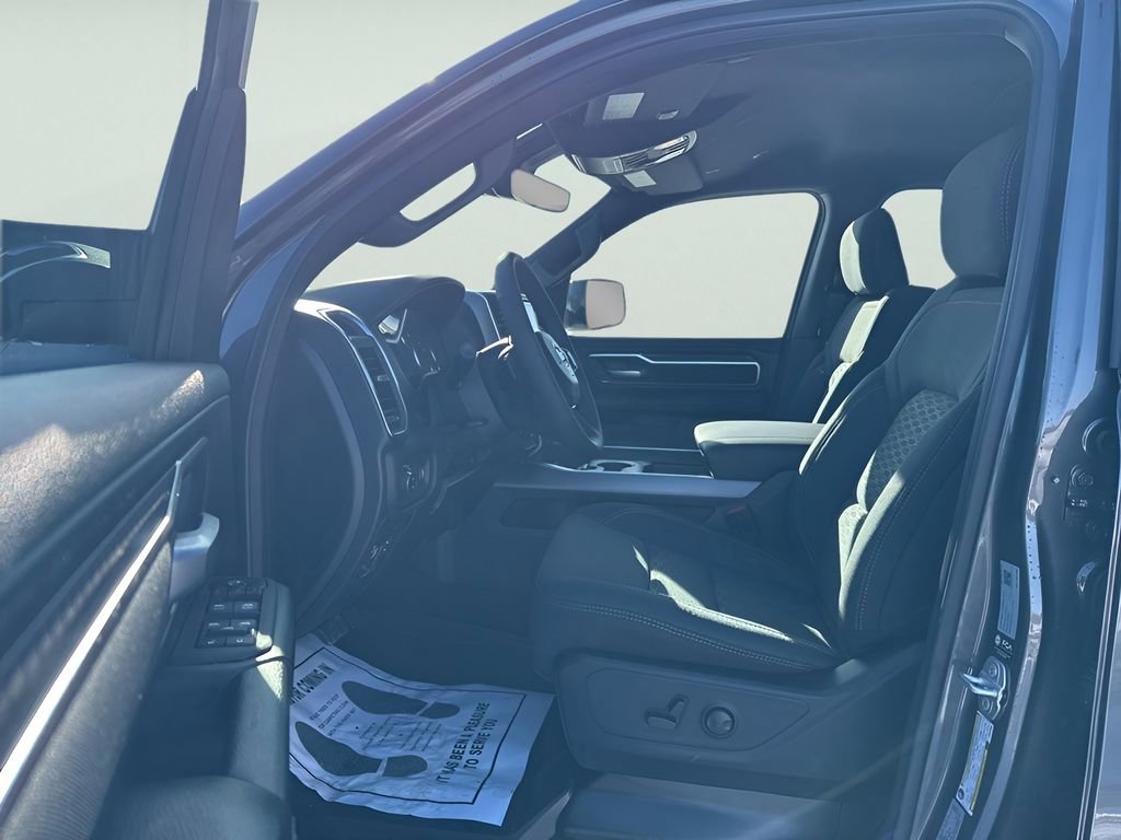 New 2026 RAM 1500 Big Horn w/ Night Edition image 18