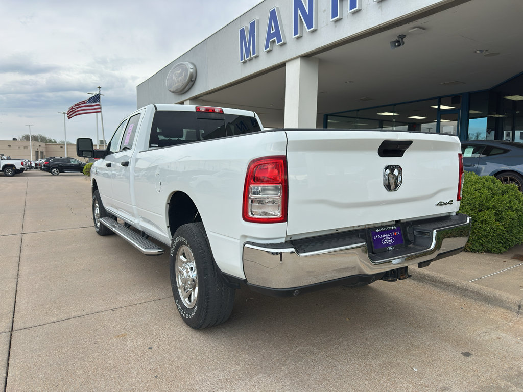 Used 2024 RAM 2500 Tradesman w/ Chrome Appearance Group AWD/4WD image 6
