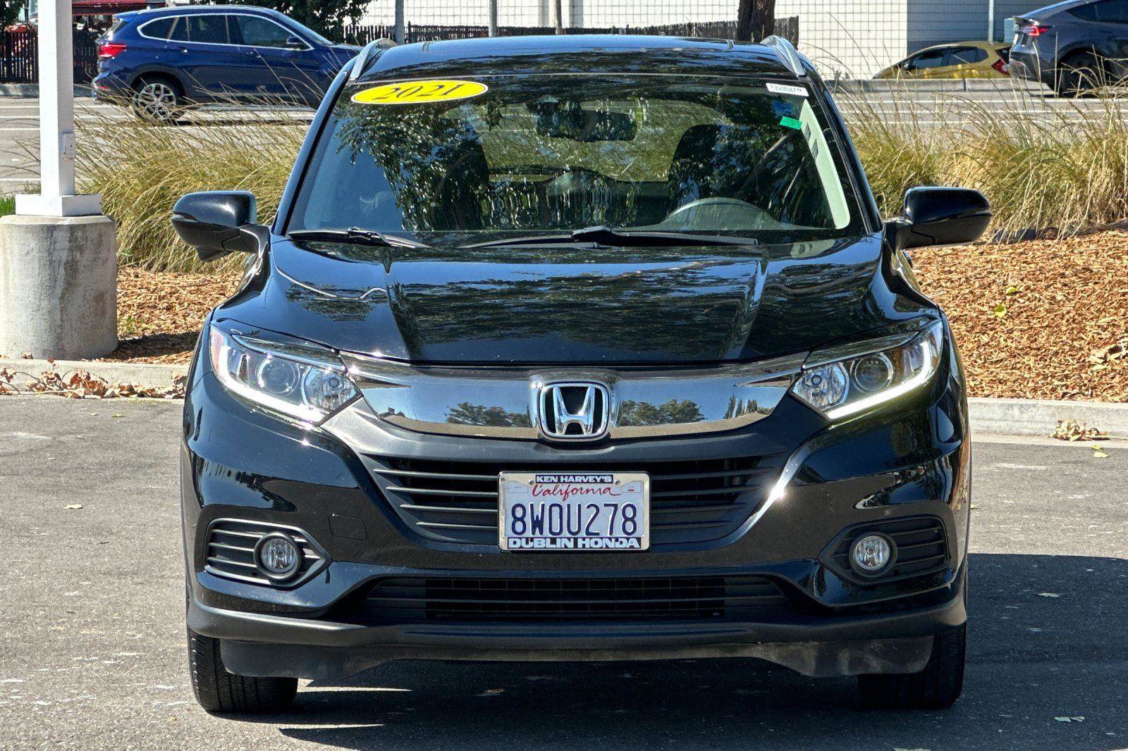 Used 2021 Honda HR-V EX-L image 9