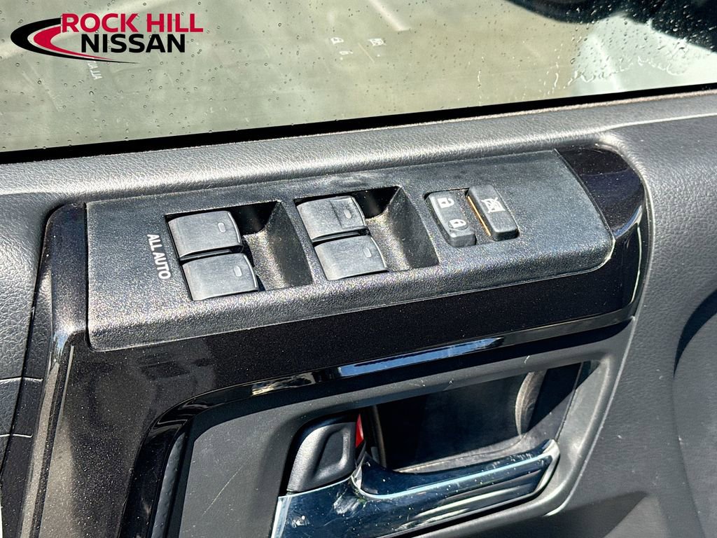 Used 2020 Toyota 4Runner TRD Off-Road AWD/4WD image 18