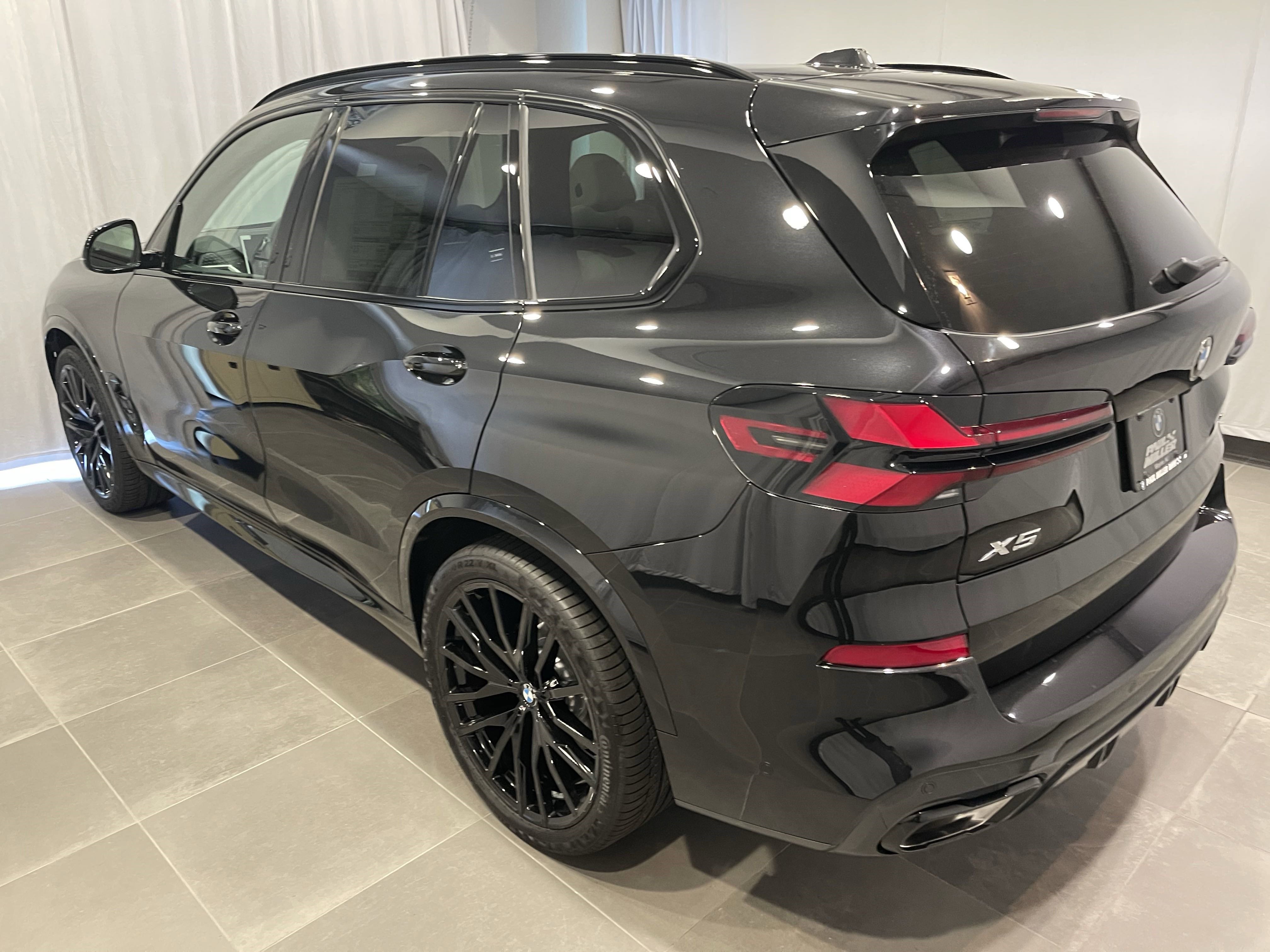 New 2026 BMW X5 xDrive40i AWD/4WD image 4