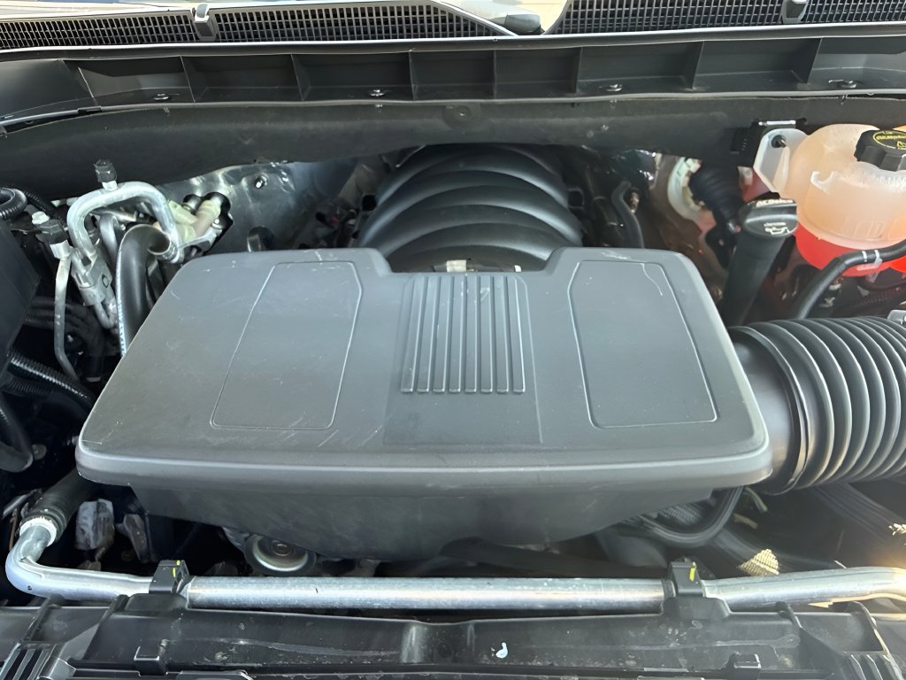 Used 2026 GMC Yukon Denali Ultimate w/ LPO, Floor Liner Package AWD/4WD image 35