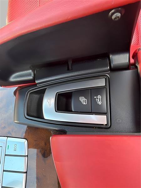 Used 2014 Mercedes-Benz SL 550 image 40