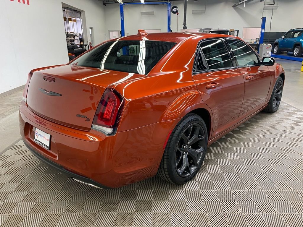 Used 2021 Chrysler 300 S image 10