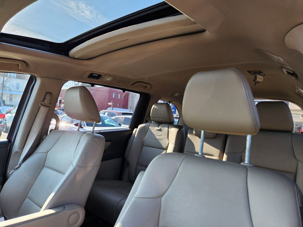 Used 2015 Honda Odyssey EX-L image 12